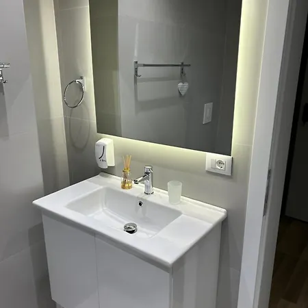 Skanderbeg Apartament Апартаменты *