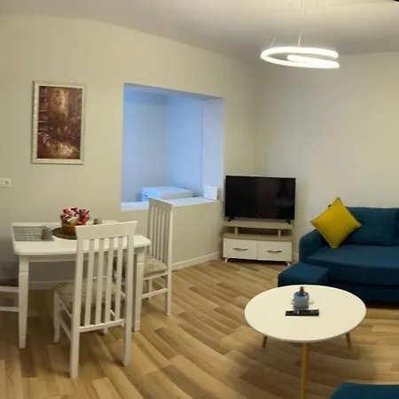 Lejlighed Skanderbeg Apartament