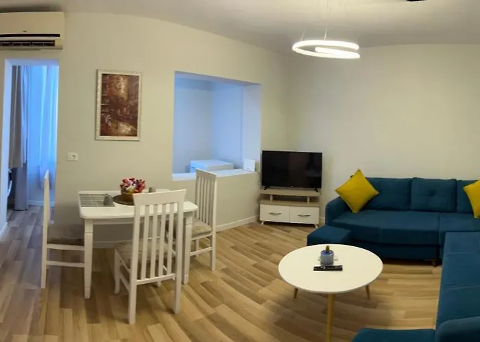 公寓 Skanderbeg Apartament